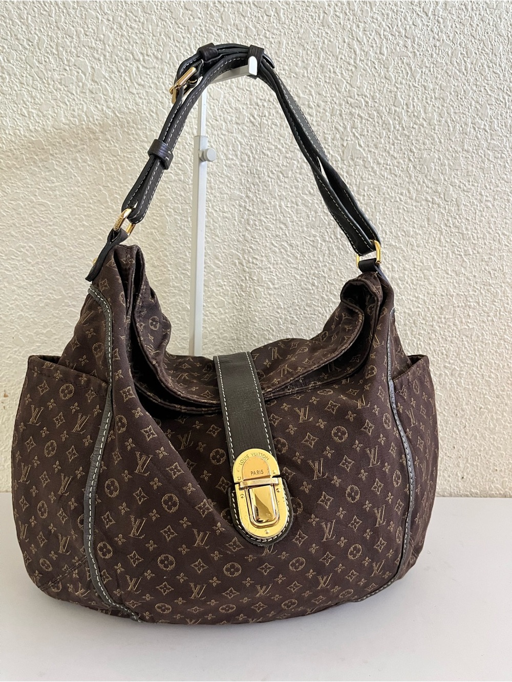 Louis Vuitton cloth monogram idylle hobo bag